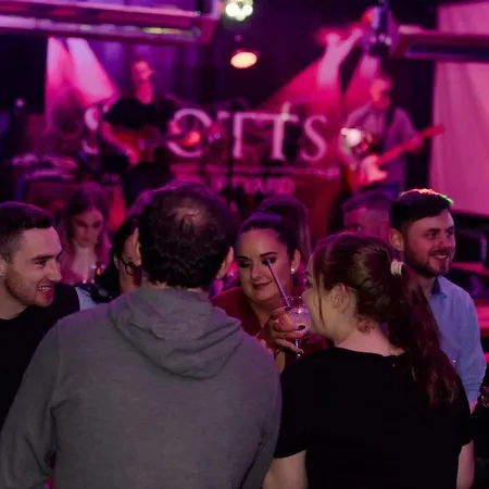 Scott's 4* קיל איירן