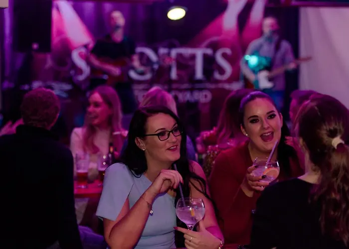 Scott's Отель Килларни